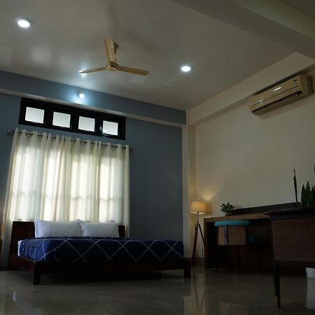 Joy'S Bnb Imphal Bagian luar foto